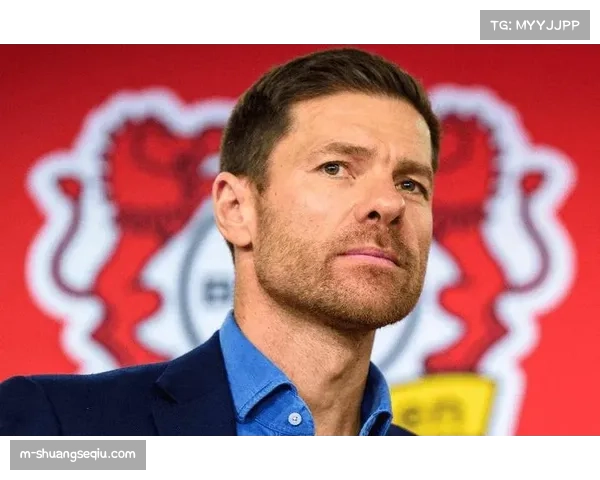 勒沃库森主帅阿隆索接受专访，谈及球队进攻体系的构建思路