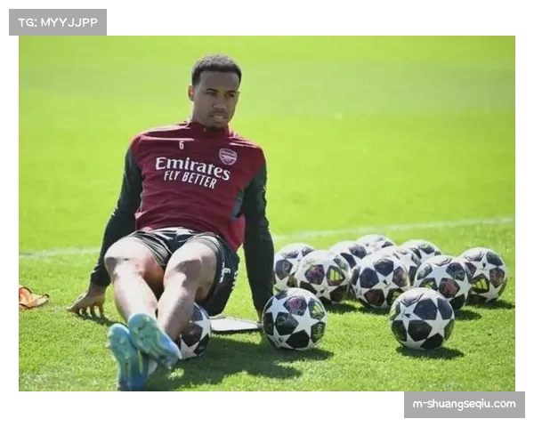 科法内经纪人联系阿森纳，表示球员身价可达1亿欧元